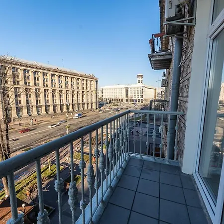 Apartment Khreschatyk. Independence Sq. 2 Br *